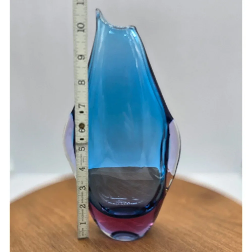 Art Glass Vase Mid Century Modern Penguin‎ Murano-Style Design